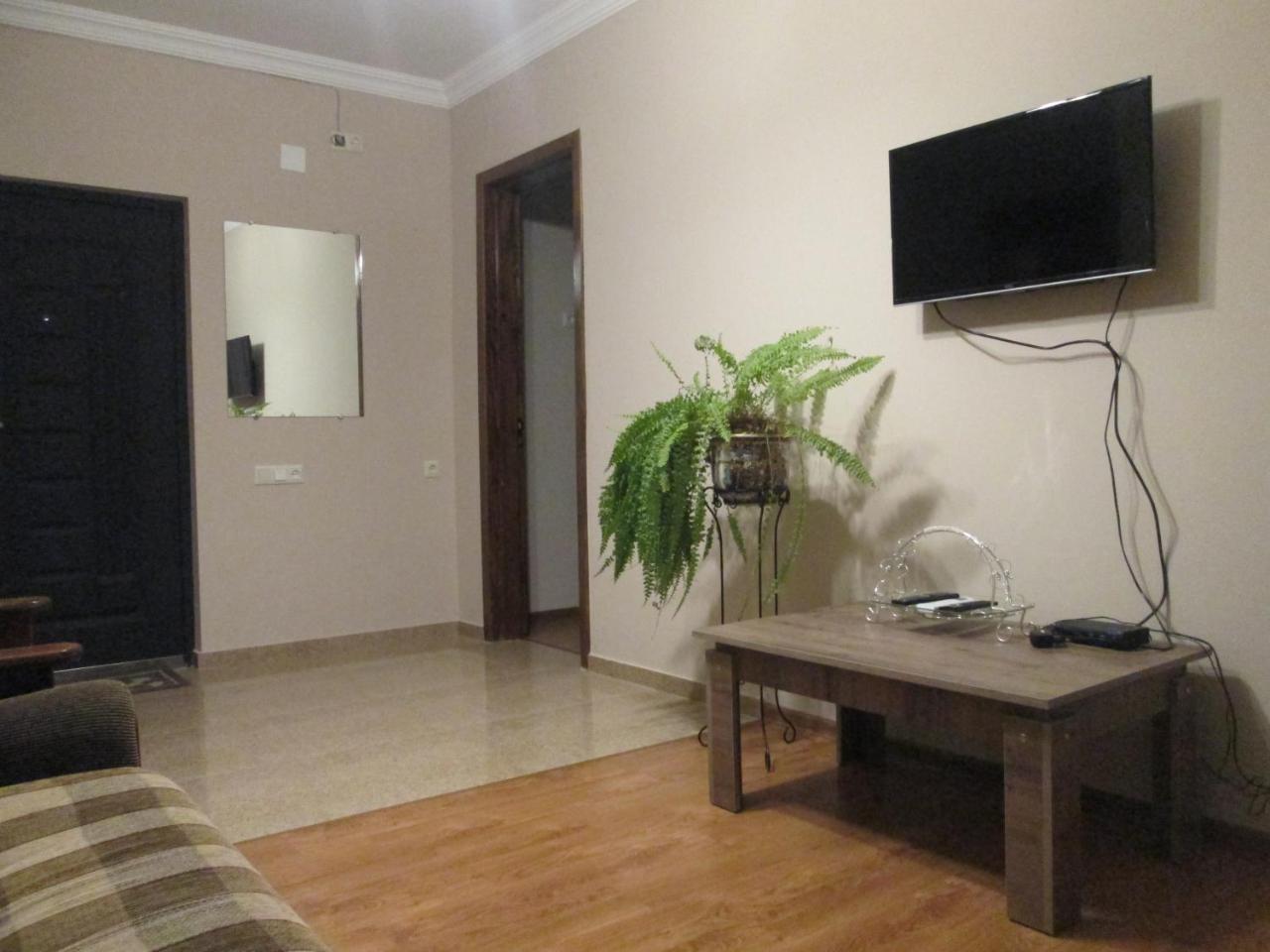 Apartment Mandarina Kobuleti Esterno foto